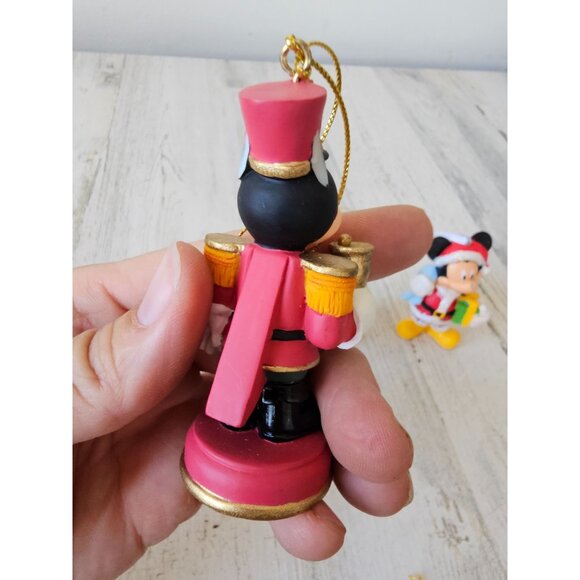 Vintage Mickey mouse ornament singing caroler nutcracker present Xmas tree - Picture 4 of 13